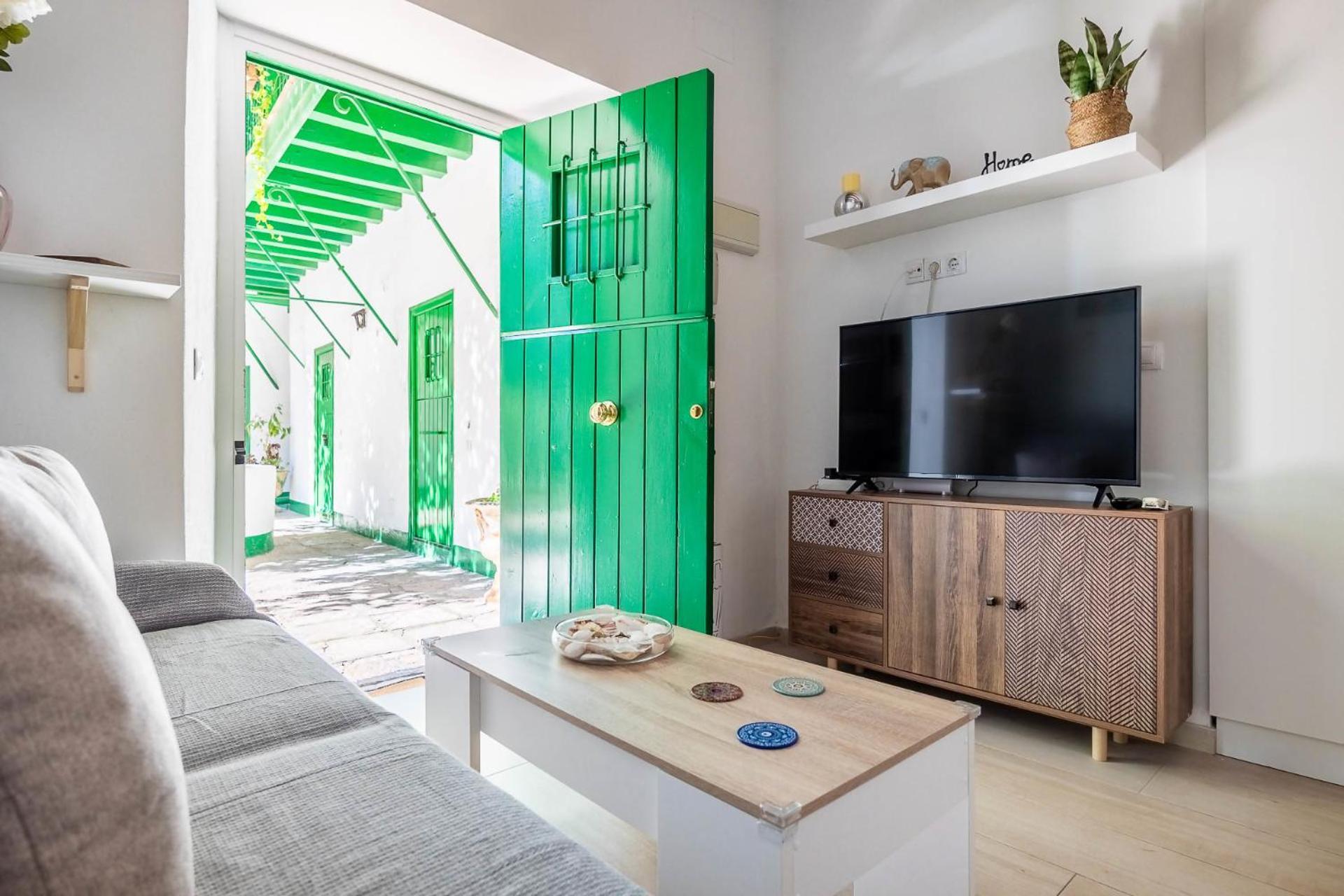 Comfy Away - Estudio En Patio De Vecinos En Las Setas 塞维利亚 外观 照片
