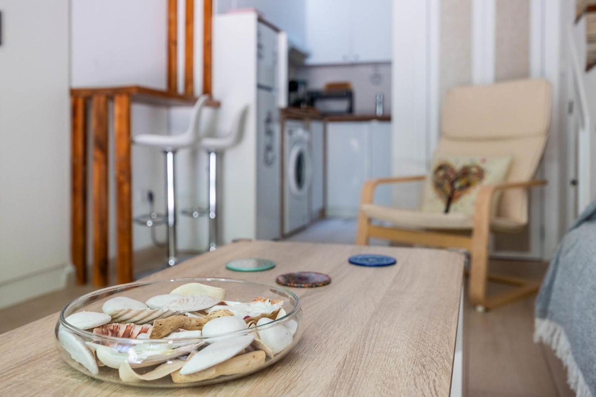 Comfy Away - Estudio En Patio De Vecinos En Las Setas 塞维利亚 外观 照片